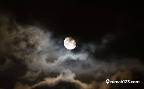 Mimpi Melihat Bulan