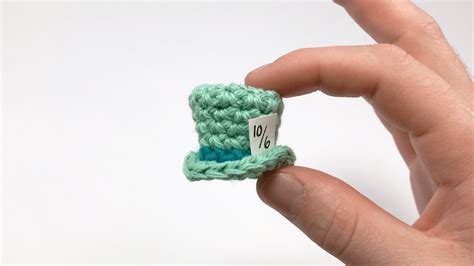 Mini Crochet Top Hat