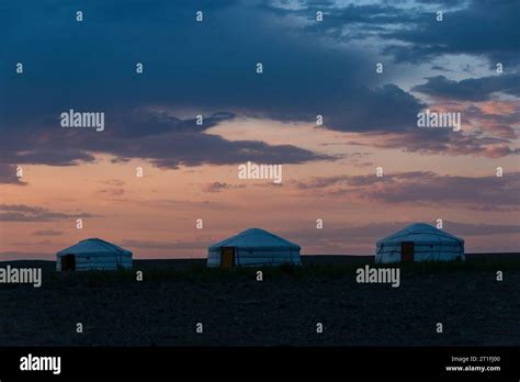Mini Gobi yurt camp