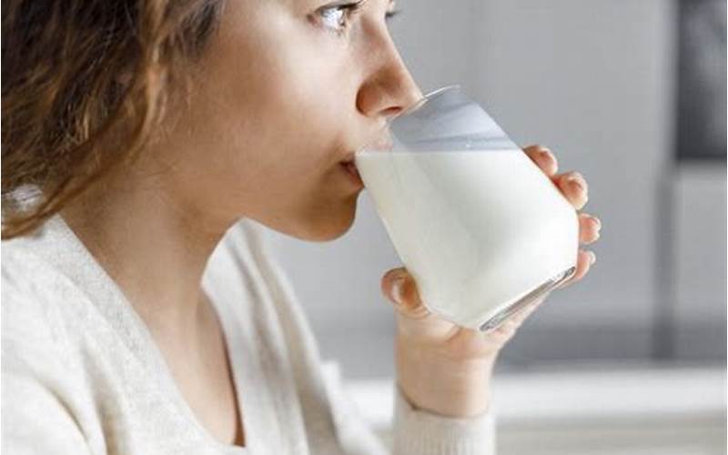 Minum Susu Bisa Bikin Jerawat?