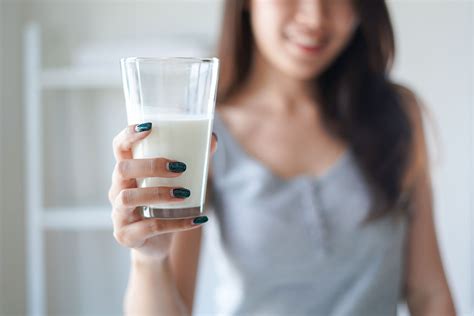 Minum Susu Penambah Berat Badan