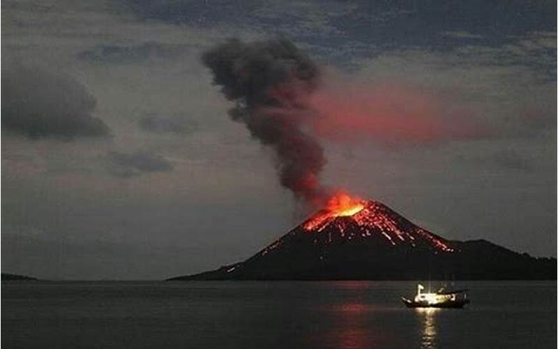 Mitos Gunung Krakatau