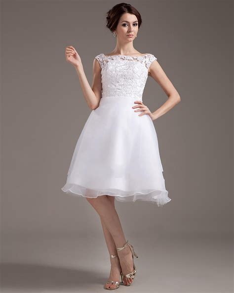Mix and match your short wedding dresses