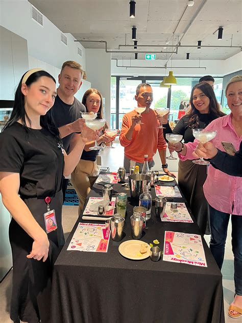 Mobile Cocktail Class