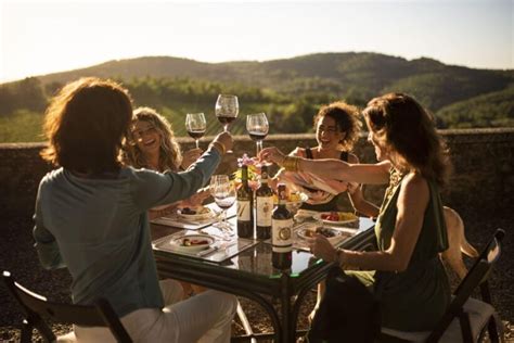 Mocenni Premium Review: Is This The Luxury Experience For You?