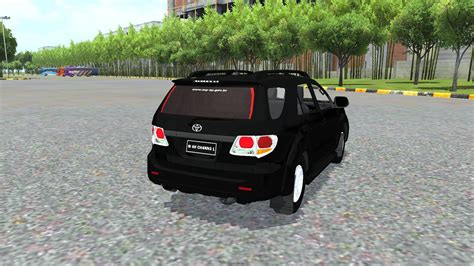 Mod Bussid Fortuner
