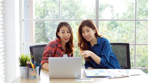 Modalitas Pembayaran dan Sertifikasi Pengajaran Online Bahasa Jepang