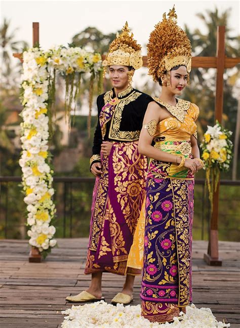 Model Baju Adat Bali