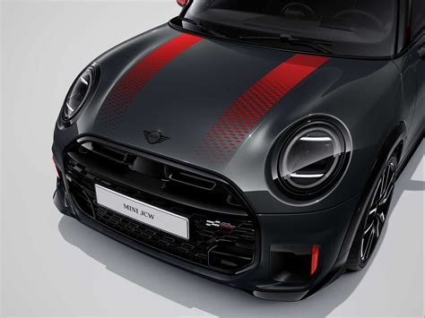 Model Lineup and Pricing Expectations