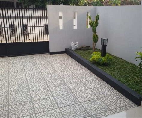 √ harga + tips memilih lantai carport (garasi) keramik & batu alam