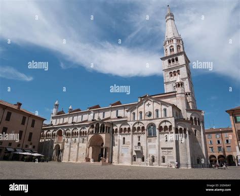 Modena Cathedral Details