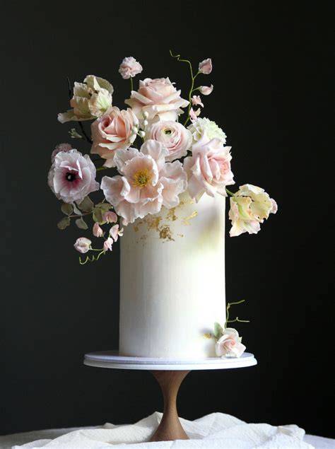 Modern Flower Cakes