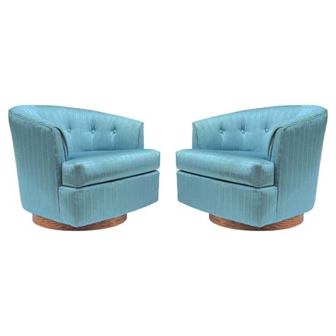 Modern Swivel Club Chairs