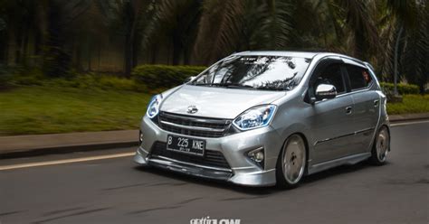 Modifikasi Agya Putih