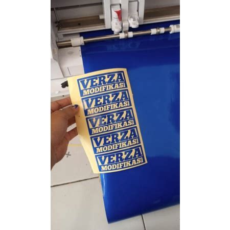 Modifikasi Cutting Stiker