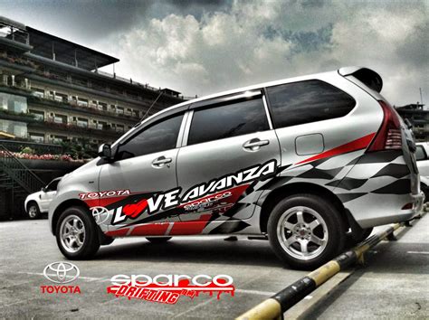 Modifikasi Stiker Mobil Avanza Hitam