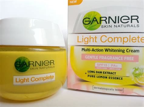 Moisturizer Garnier Light Complete