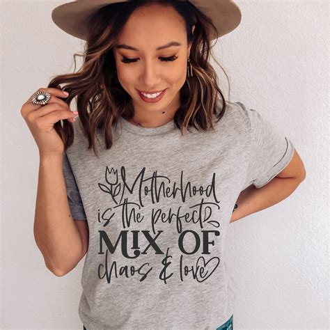Download Mom Adjective Silhouette DXF Files