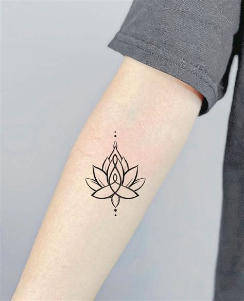 Mom Symbol Tattoo