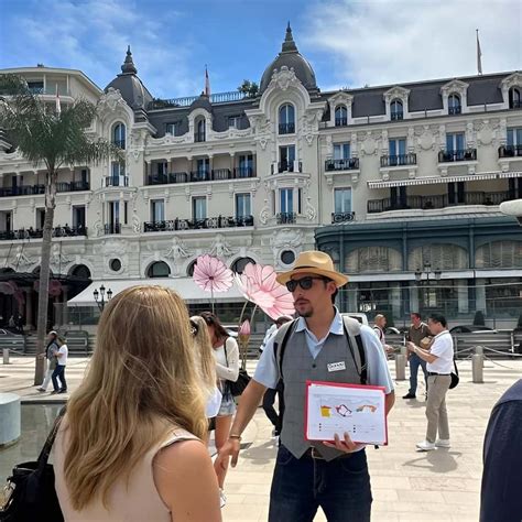 Monaco tour guide interaction