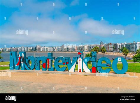 Montevideo Sign