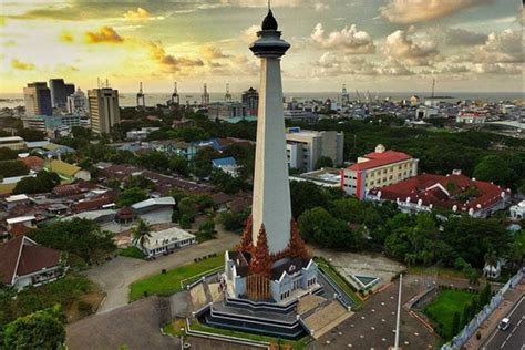 Monumen Mandala