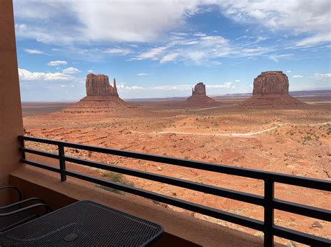 Monument Valley booking