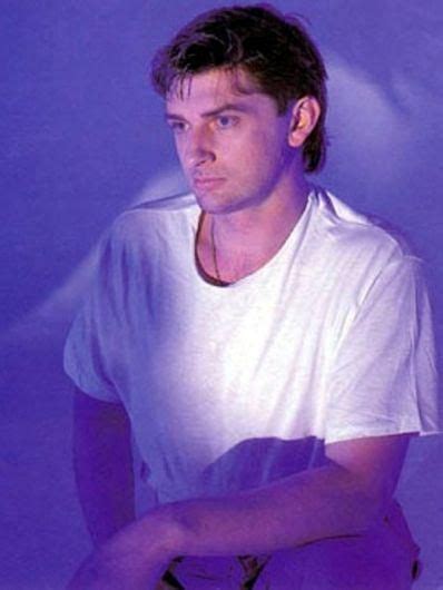 Moonlight Shadow Traduction