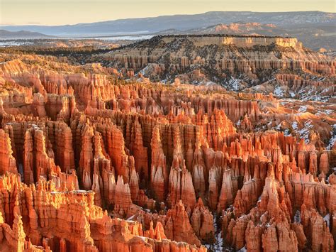 10 Enchanting Destinations That Showcase the Breathtaking Beauty of America