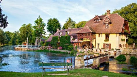 Moulin De Fourges Restaurant