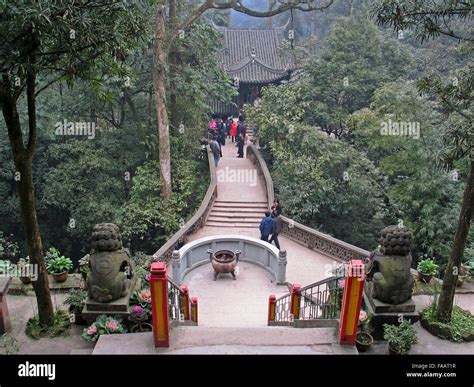 Mount Emei steps