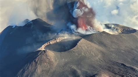 Mount Etna eruption