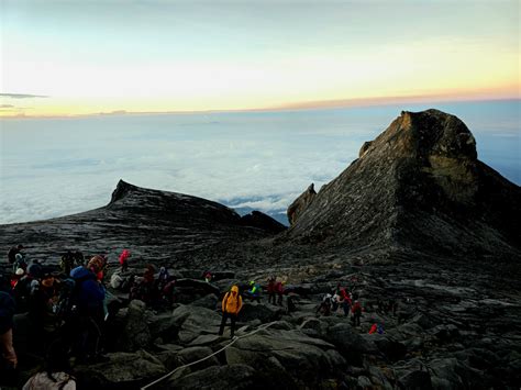 Mount Kinabalu booking