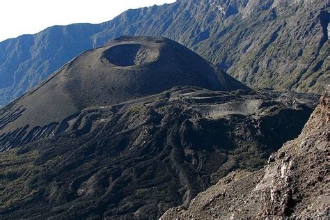 Mount Meru booking