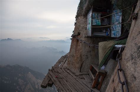Mt Huashan issues