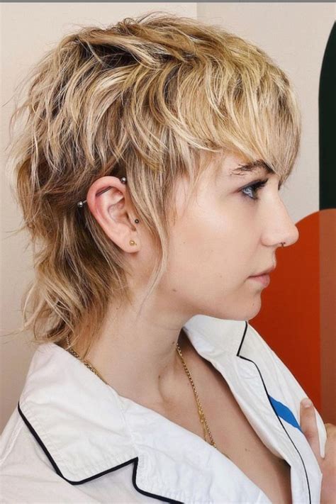 Mullet Hairstyle On Women