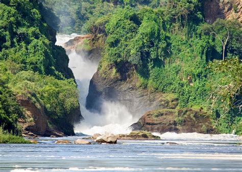 Murchison Falls Travel