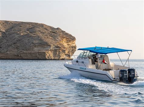 Muscat boat booking