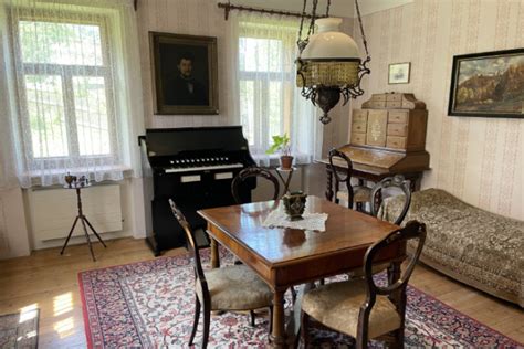 Musical exploration tour