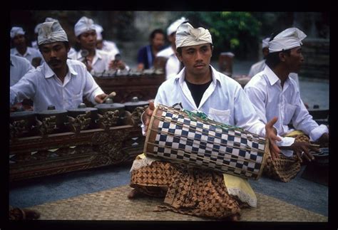 Musik Gamelan Semar Pegulingan
