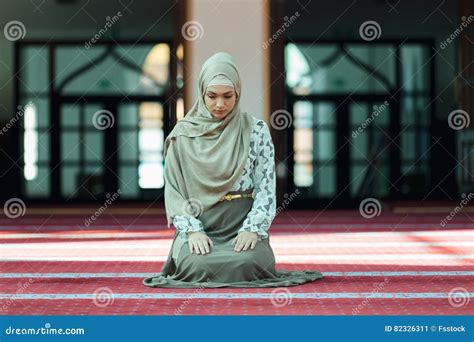 Muslim Woman Praying