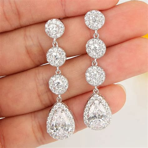 Must posses jewelry pieces like married earrings except for special occasions!!
