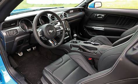 Mustang Convertible 2017 Interior