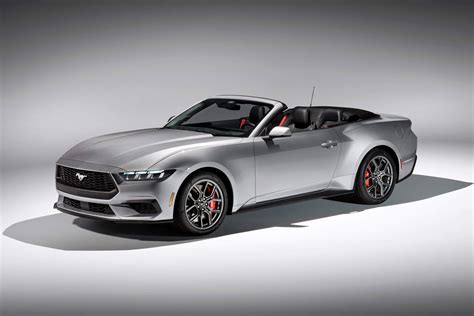 Mustang Convertible Silver
