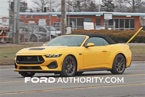 Mustang Gt Convertible Yellow