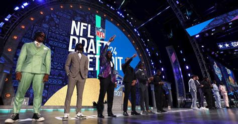 NFL Draft 2024: Projecting the First Round