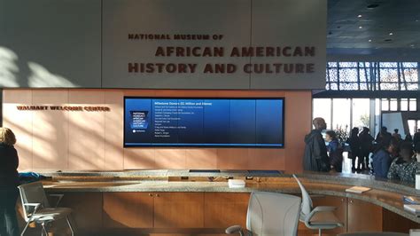 NMAAHC Information Desk