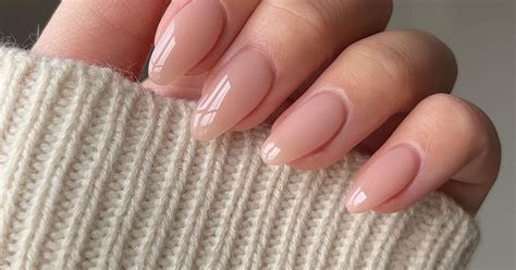 Nailing the Perfect Look: Discover the Best Nail Colors for Luminous Light Skin
