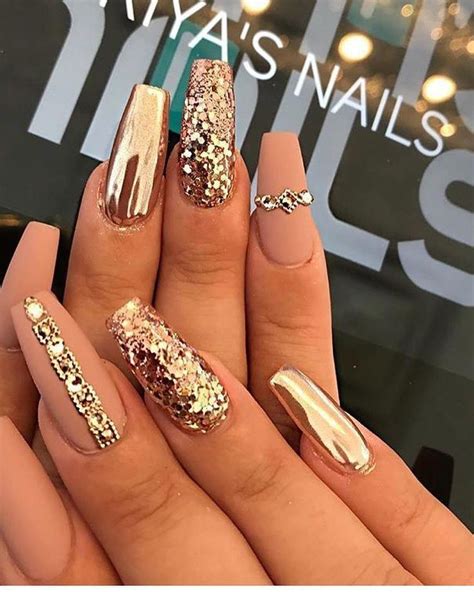 Gold glitter ombré coffin shaped acrylic nails Gold acrylic nails