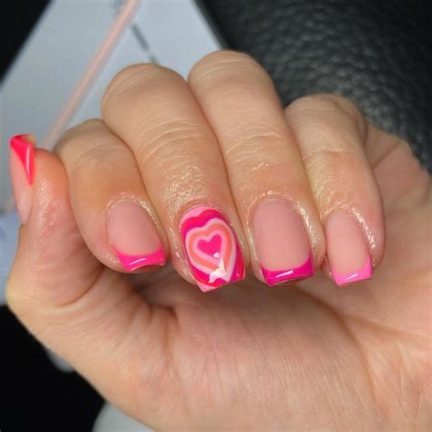 Nails Aesthetic Heart Pink: The Latest Trend In Nail Art